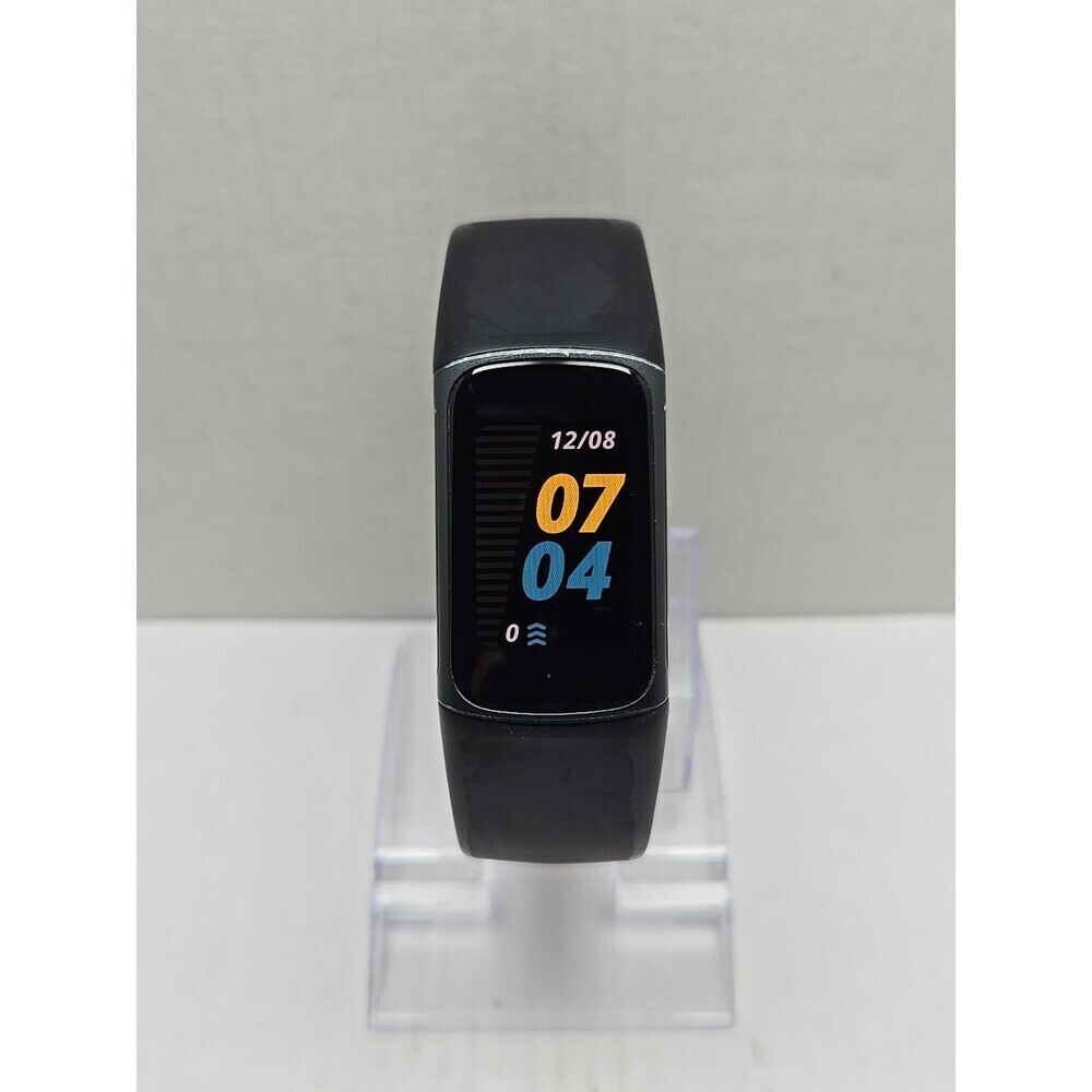 Fitbit Charge 5 Fitness Tracker GPS SpO2 Sleep Monitor Activity W/ Charger Watch